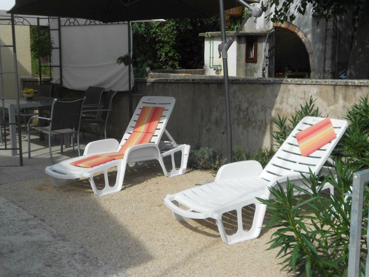 Holiday Home Mery By El-Pi Tours مالينسكا المظهر الخارجي الصورة